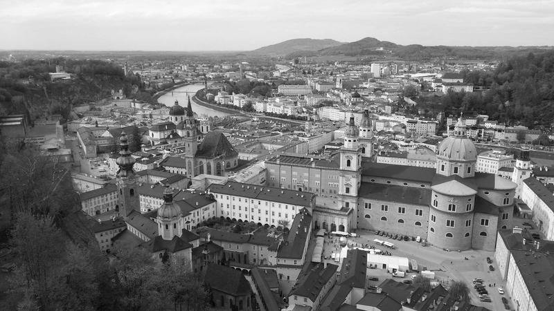 غلاف رواية العودة من الحدود