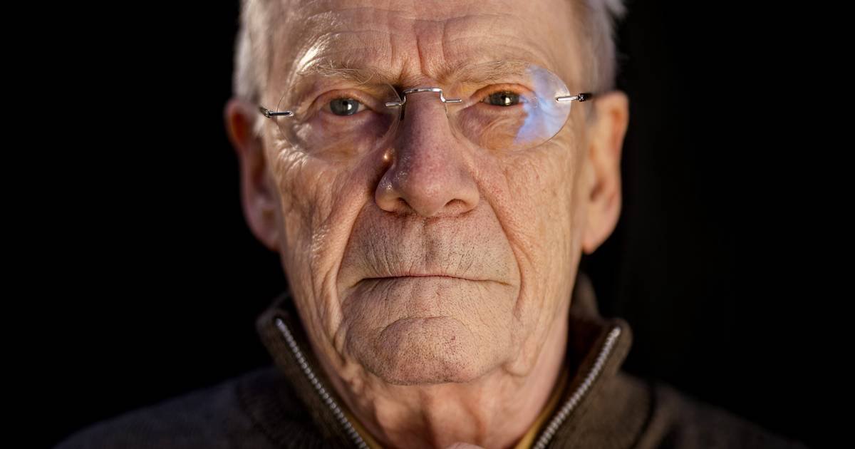 演員 Jesper Christensen