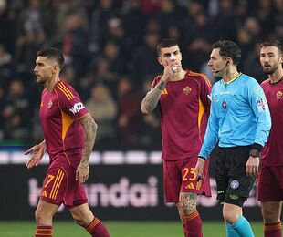 Vorbereitungen im Stadio Olimpico di Roma für das Spiel