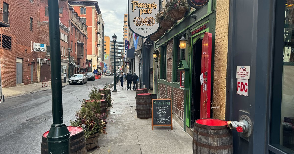 Fergies Pub billboard on I-95 in Philadelphia