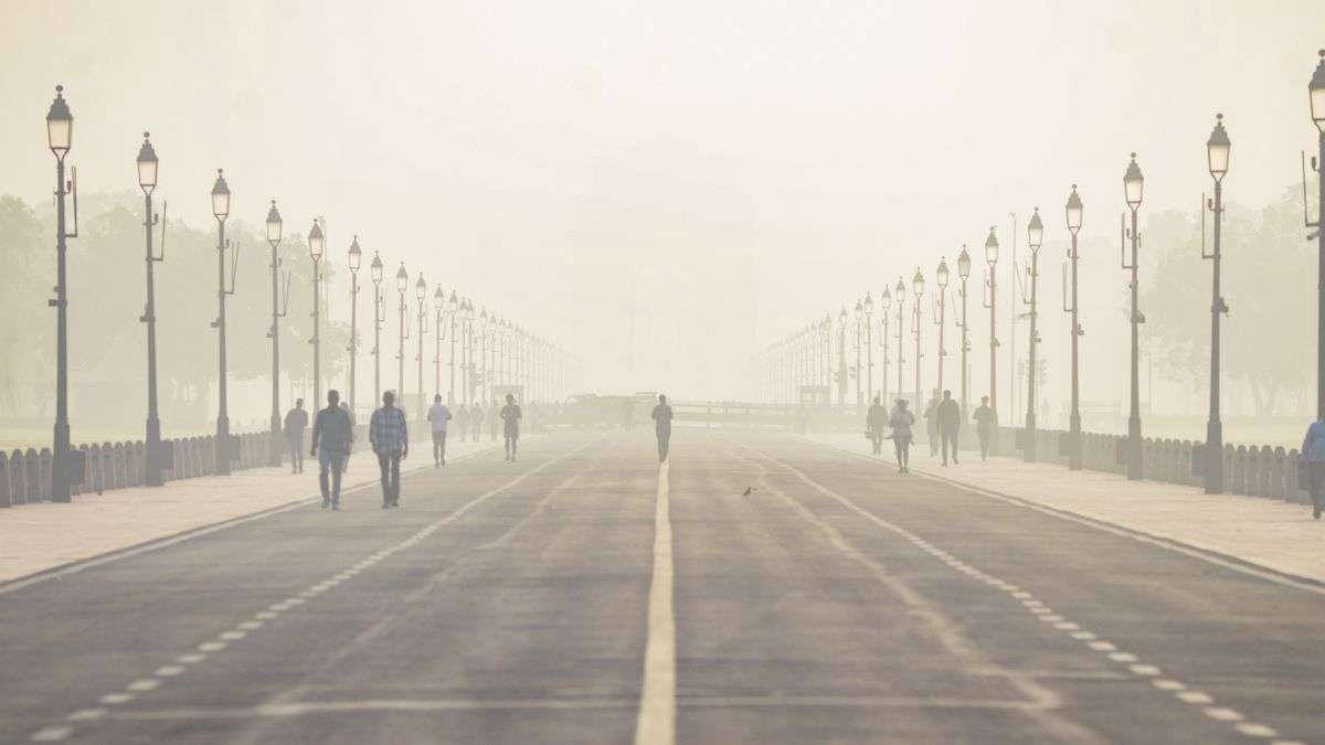 The dusty sky reflecting on the horizon in the UAE