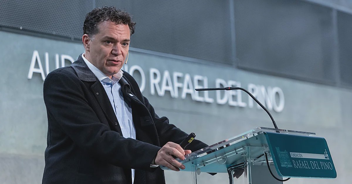 メキシコ人歴史家フアン・ミゲル・スンスネギ