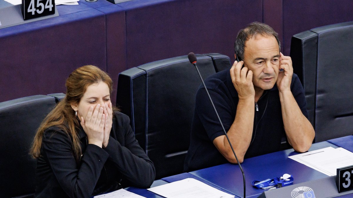 Copertina inchiesta Ivan Bonnin e Ilaria Salis