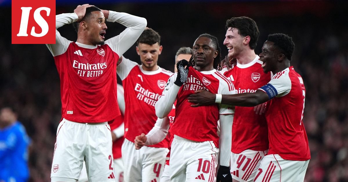 Champions League match atmosphere