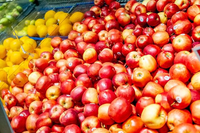 Bekämpningsmedel i livsmedel granskas av Naturskyddsföreningen