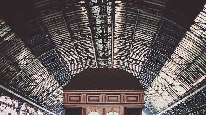 Nuria Brancaccio i aktion på tennisbanan