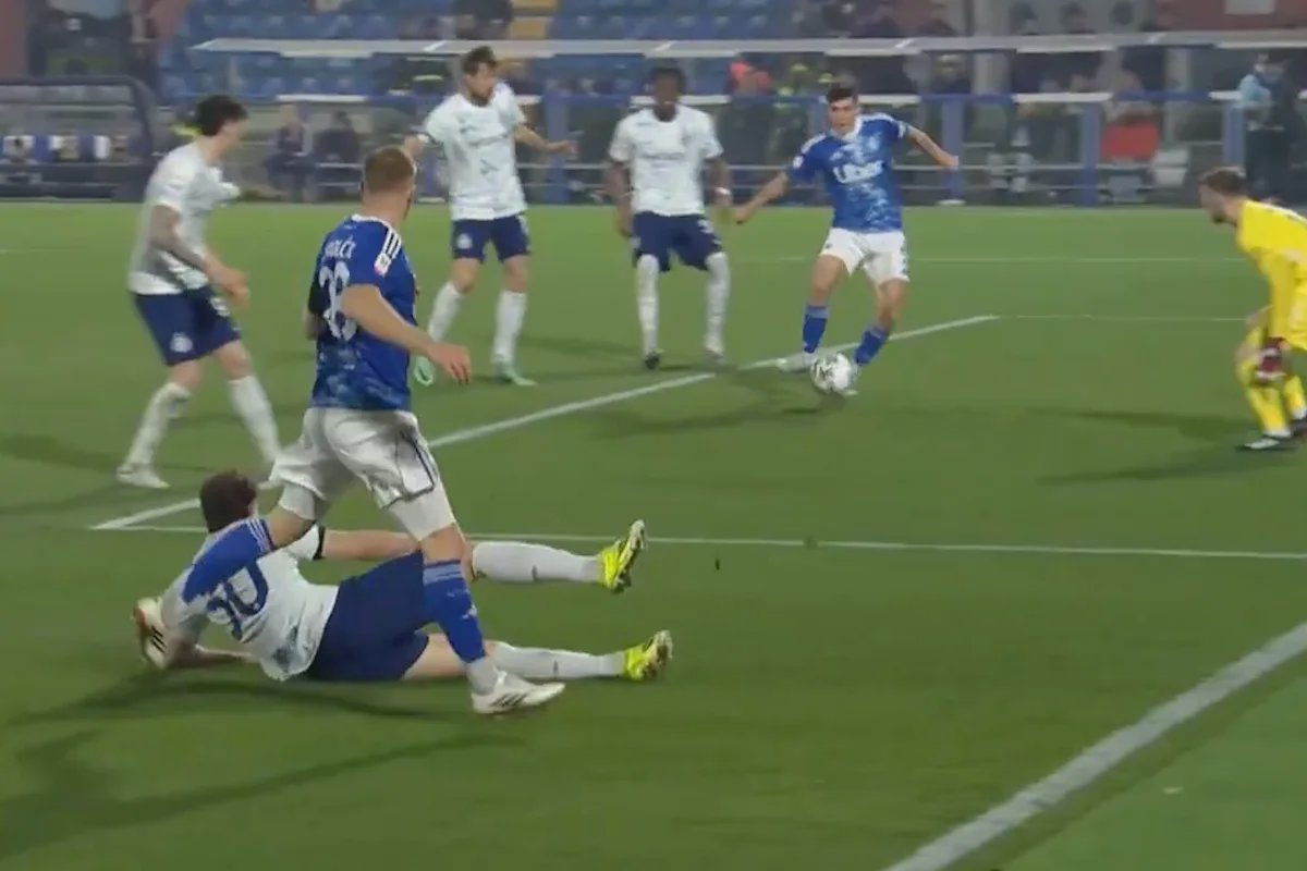 Como vs Inter: A Draw That Left Fabregas Disappointed and Inter Hopeful