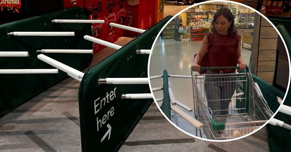 Woolworths' New Supermarket Gates Have Parents Seeing Red: 'They Smack Kids Right in the Face'