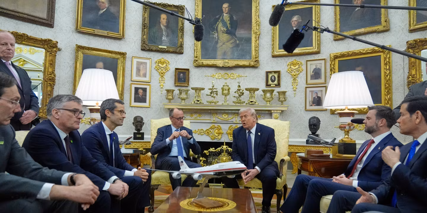 Macron's Address: Decoding the Night That Reshaped the French Economy