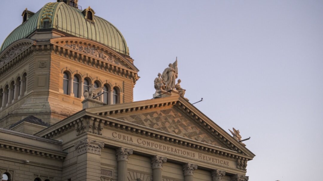 Vista dell'area colpita dall'incendio a Crans-Montana