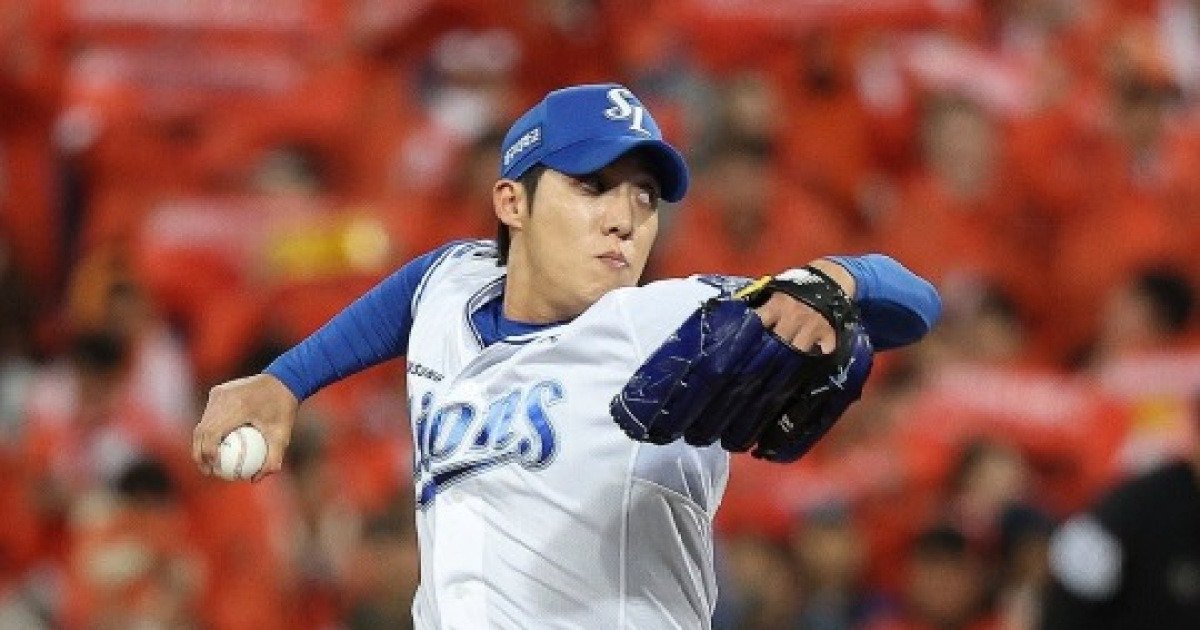 元兌仁穿上KIA虎隊球衣進行訓練