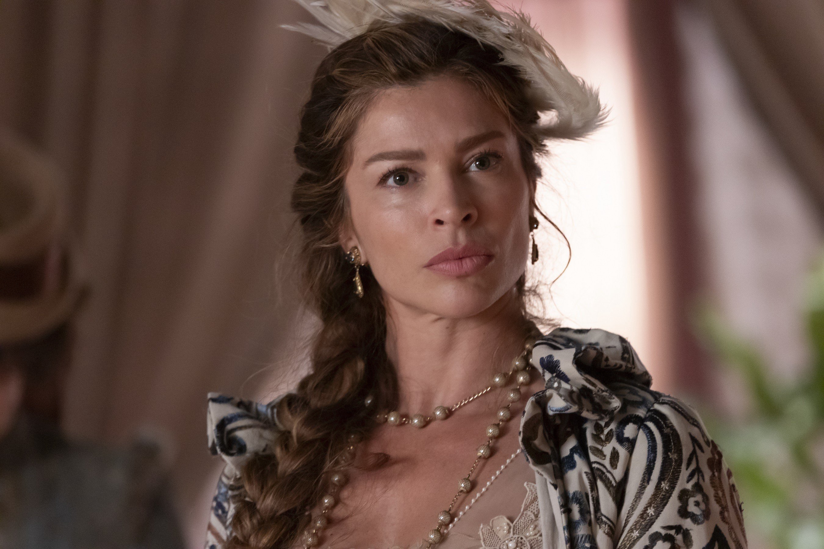 Grazi Massafera dans le sprint final de Dona Beja