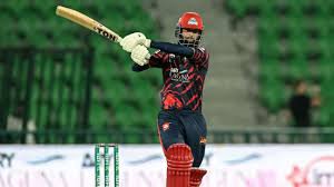 Momento chiave della partita tra Karachi Kings e Lahore Qalandars