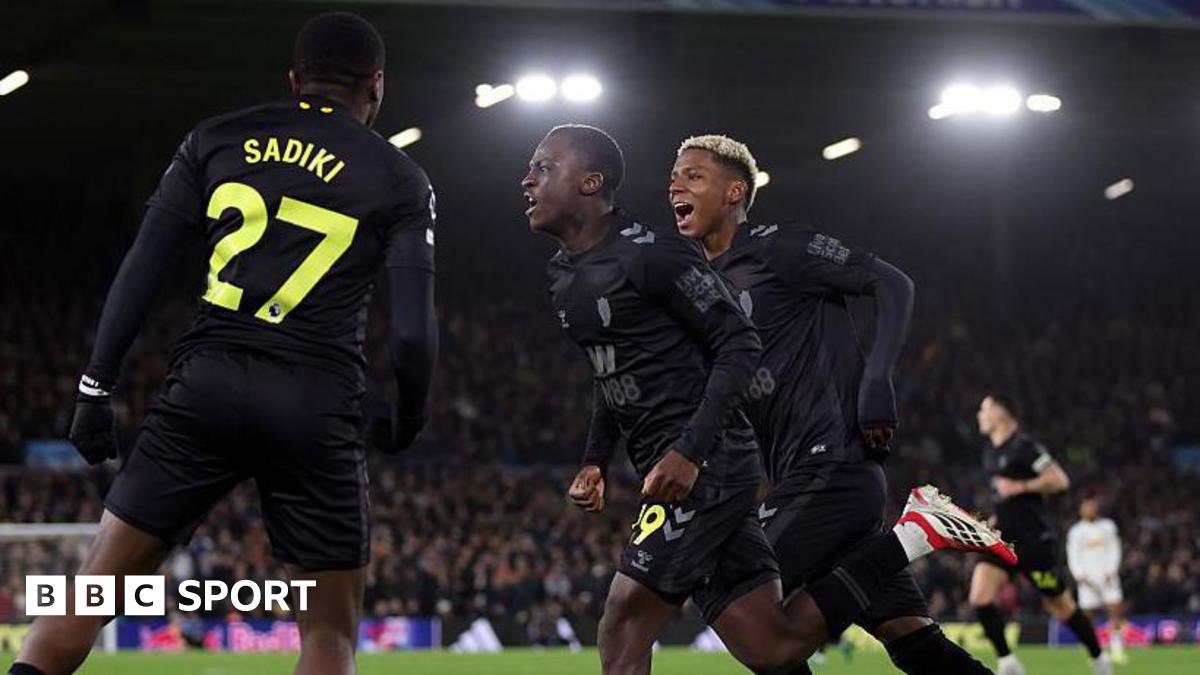 Leeds – Sunderland -ennakko: Farken loukkaantumispäivitys ja vedonlyöntivinkit