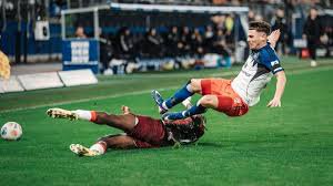 Hamburger SV and RB Leipzig in an intense duel
