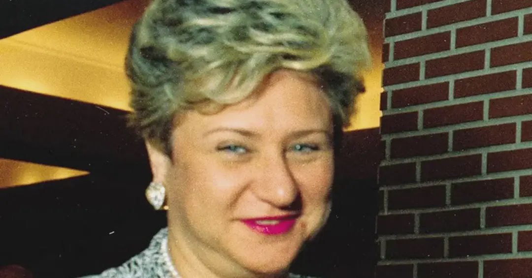 Näkymä Anita Harleyn kartanon sisälle, joka on osa oikeuskiistaa