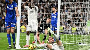El Bernabéu, en shock tras el gol de la victoria del Getafe