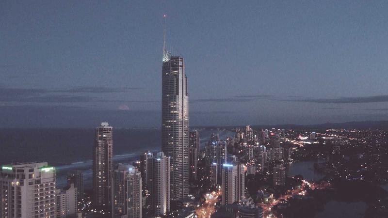 ロッテルダムの天気 マース川の眺め