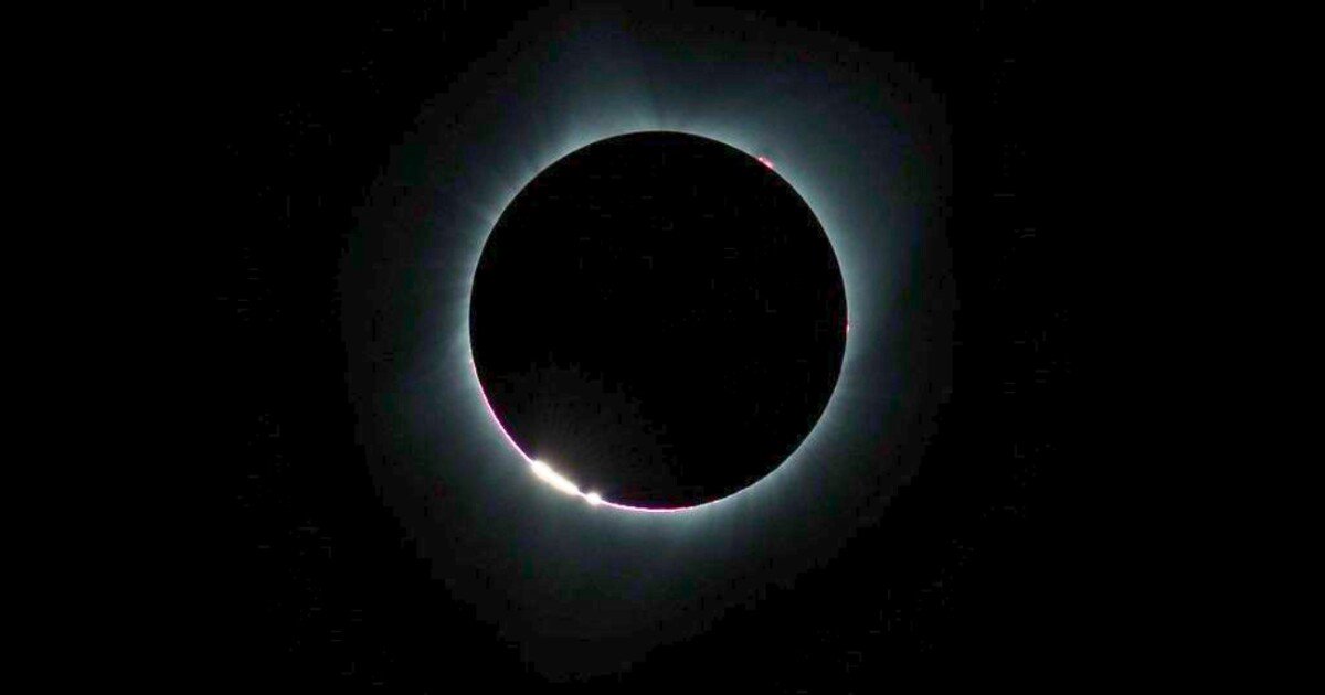 Illustrative image of a total solar eclipse