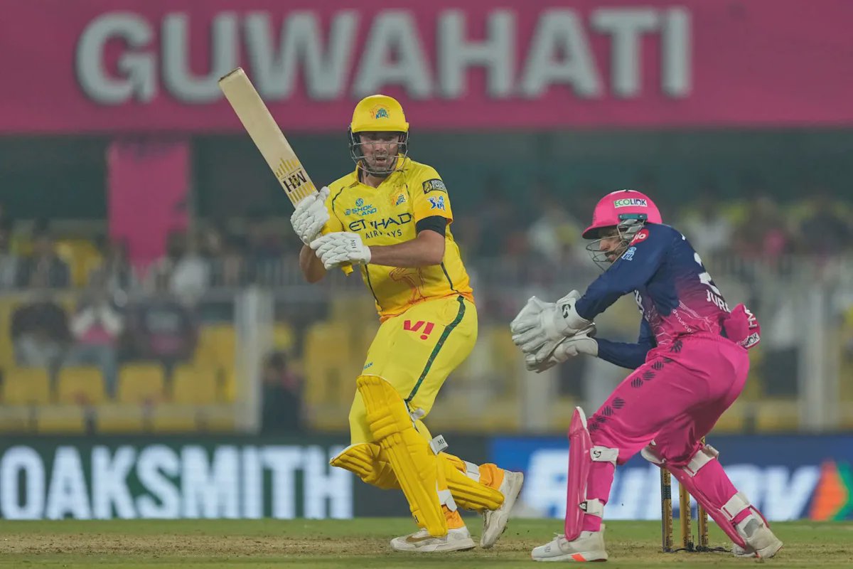 Jamie Overton batting for CSK in IPL 2026