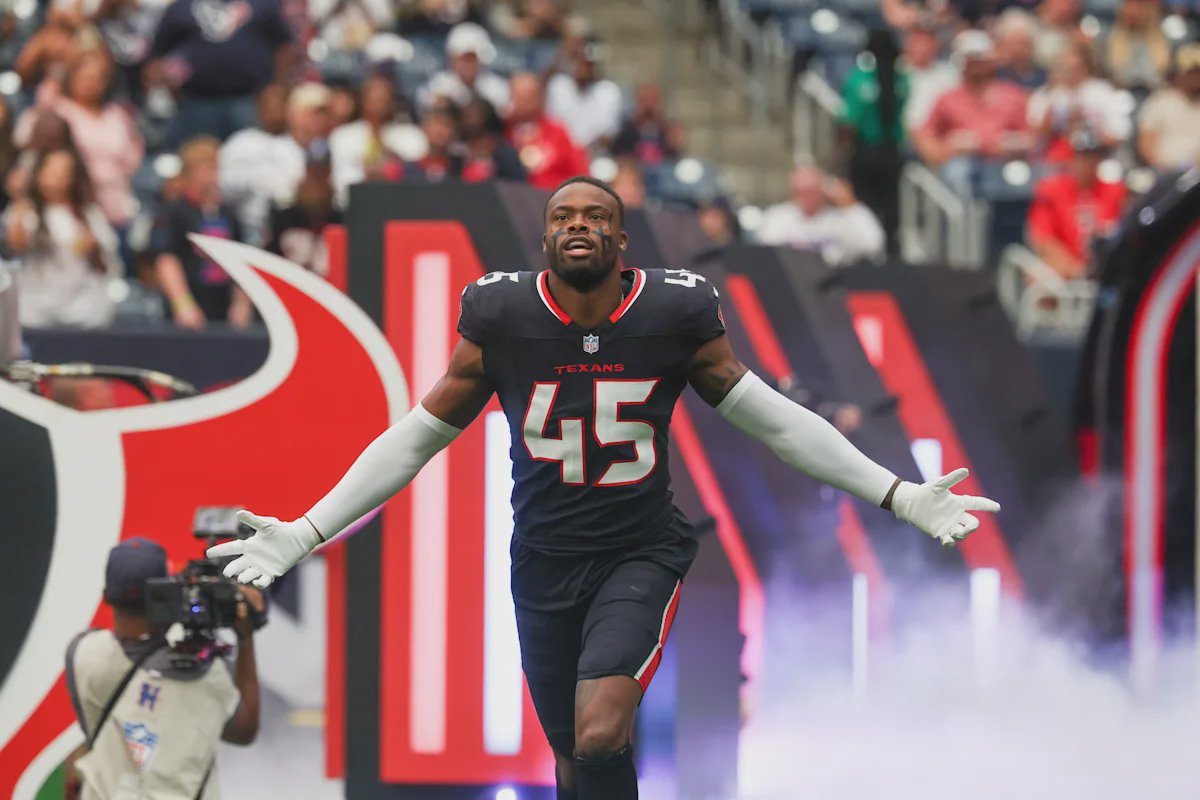 EJ Speed em ação pelo Houston Texans