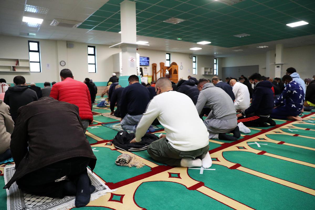 Preparations for Eid al-Fitr in Canada