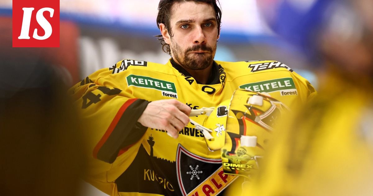 Stefanos Lekkas aan het werk in een SM-liiga wedstrijd