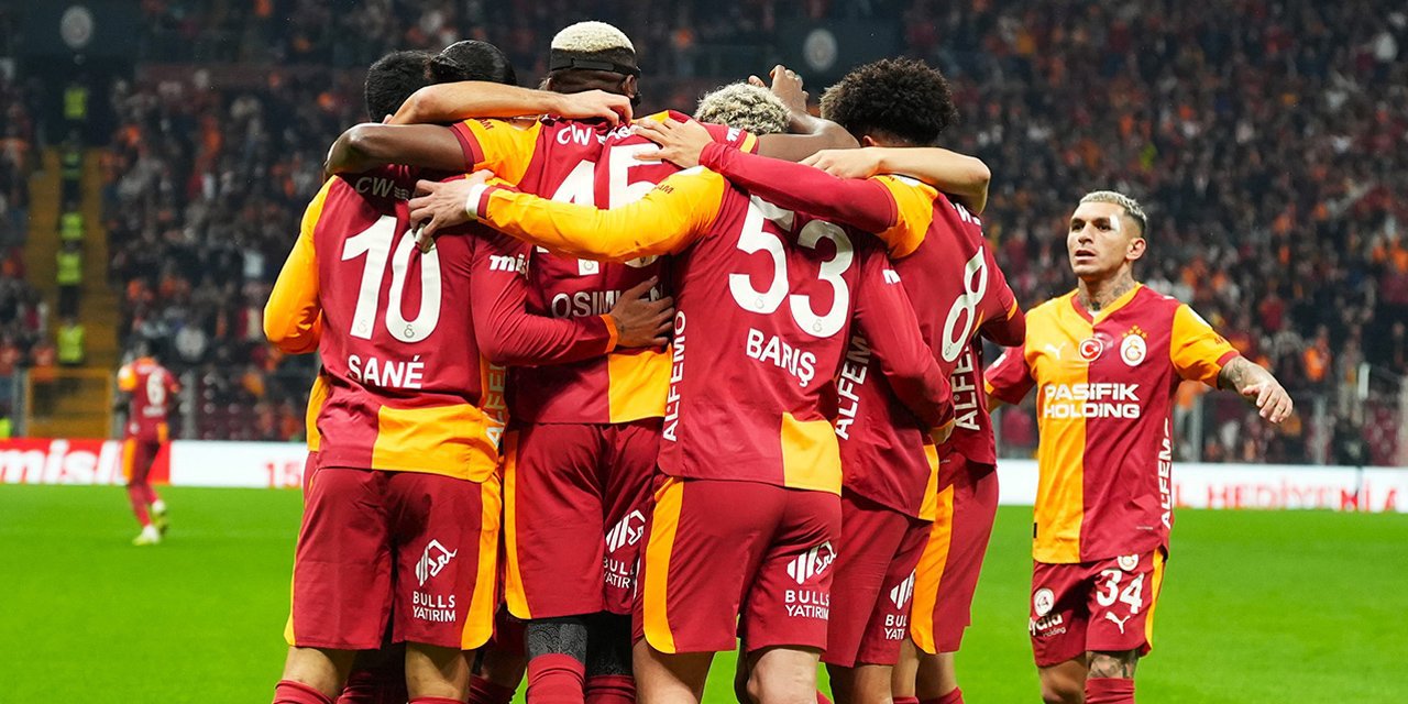 Alanyaspor Galatasaray match action