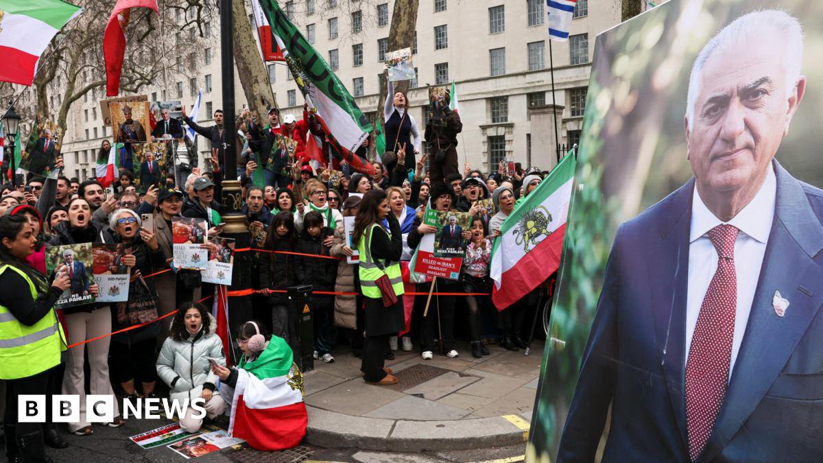 Das Trump-Attentat in Florida: Sicherheitsversagen und eine Nation am Abgrund