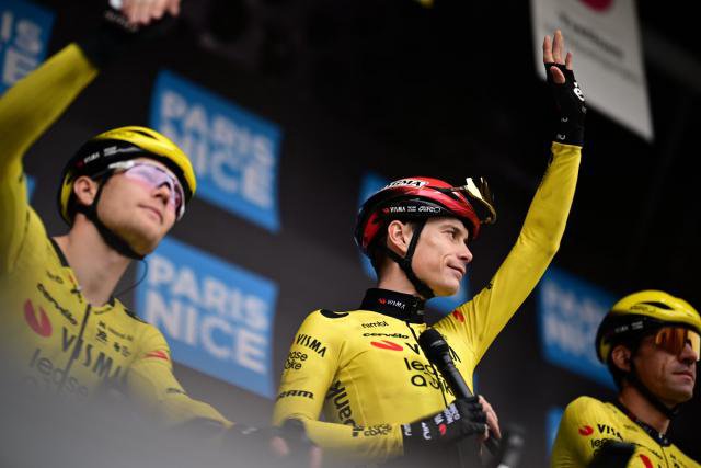 Jonas Vingegaard Paris-Nice-etapin lähdössä
