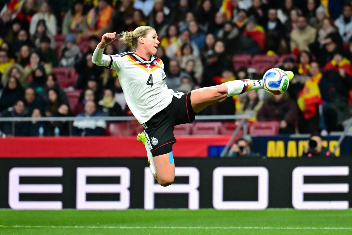DFB women in training before the game against Slovenia