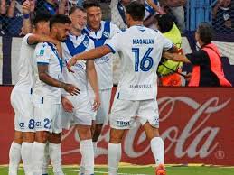 Match atmosphere between Gimnasia y Esgrima and Vélez