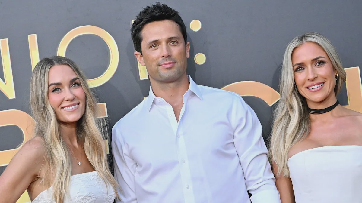 Lauren Conrad with Stephen Colletti and Kristin Cavallari on Laguna Beach