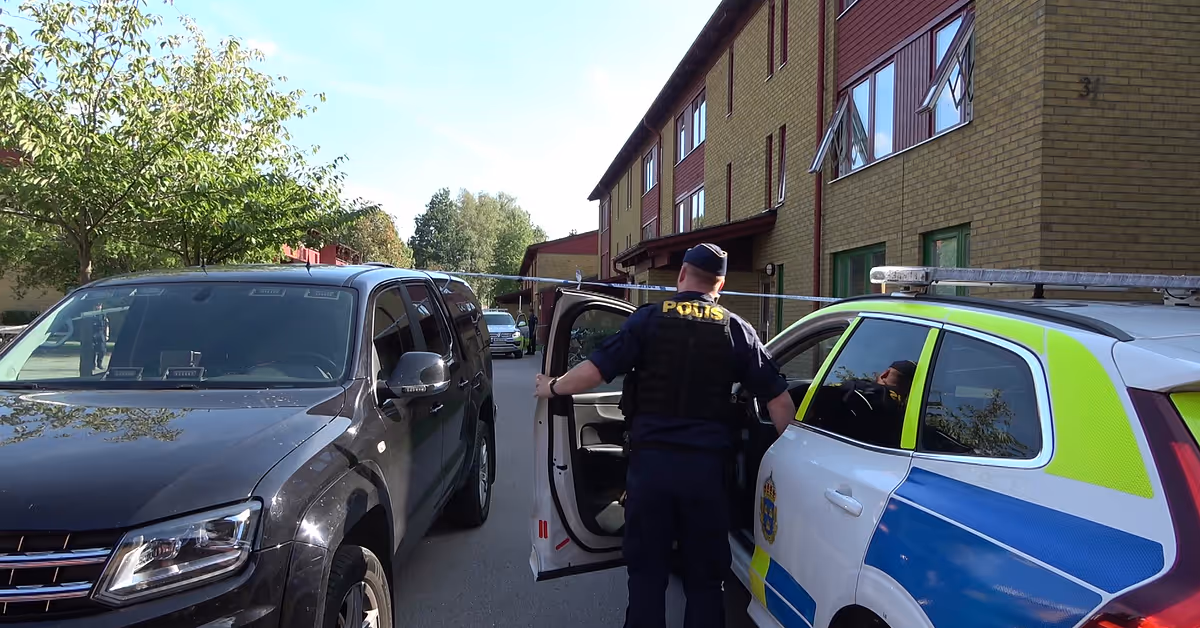 Illustration of a legal case involving a woman