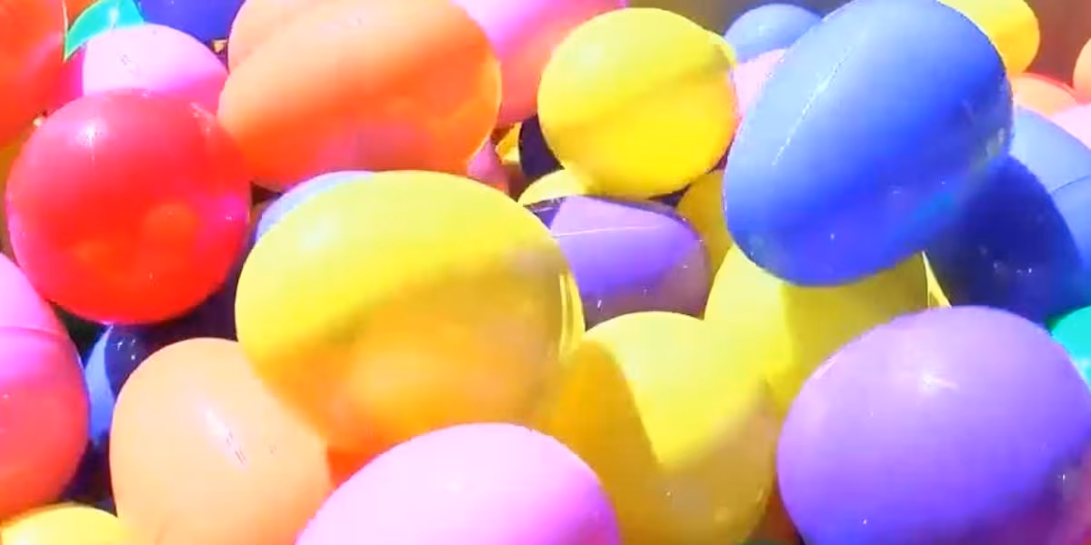 復活節彩蛋與兔子封面圖