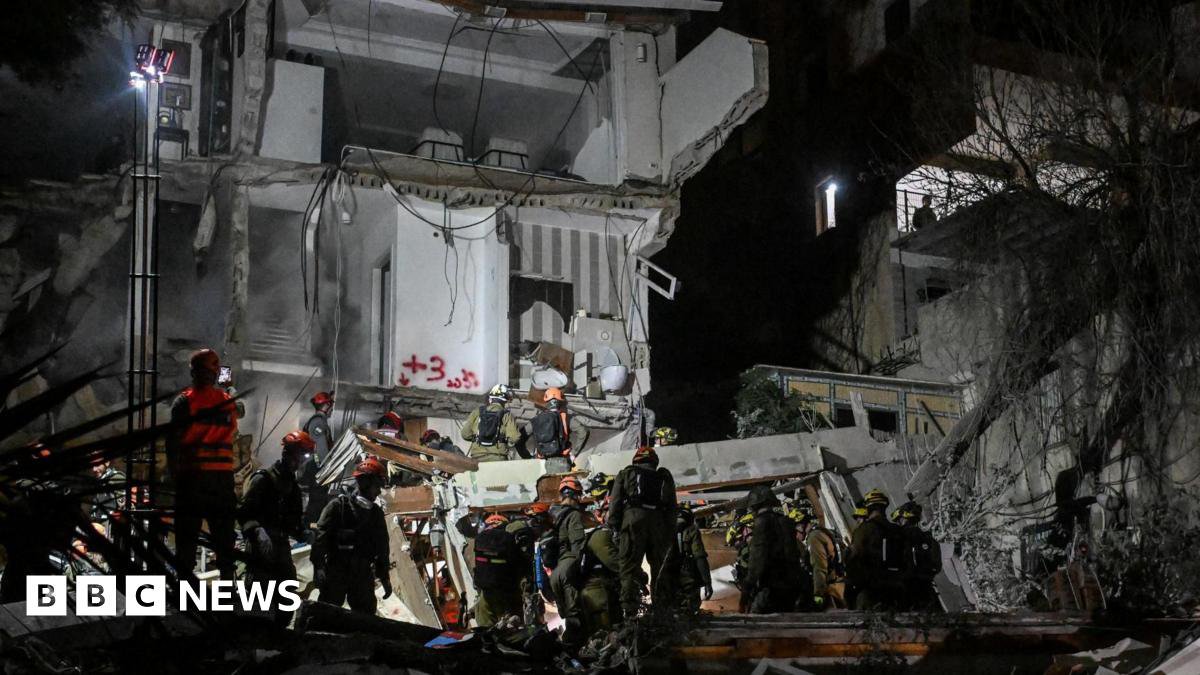 Iranin viimeaikaiset mielenosoitukset ja liput