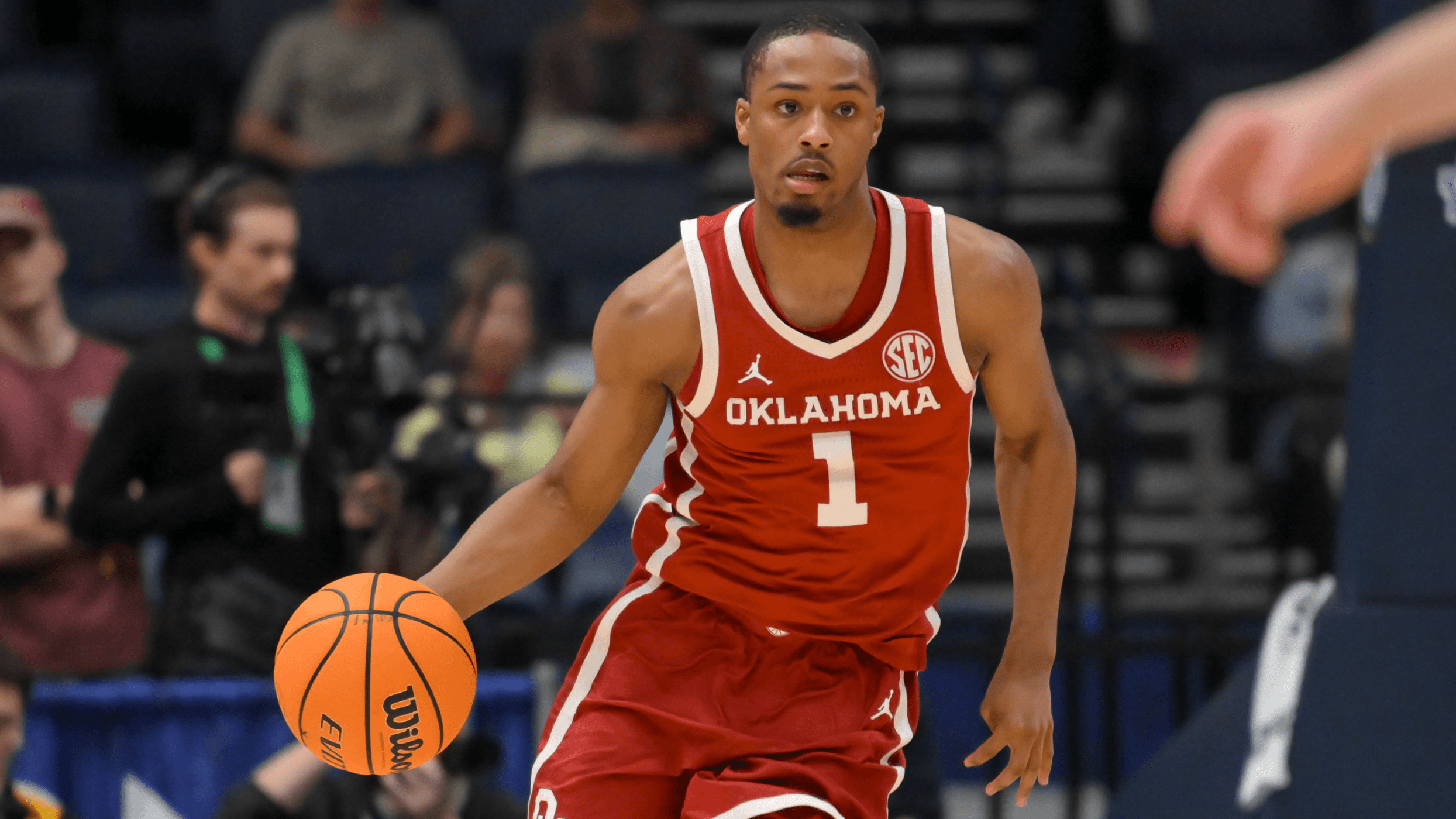 Oklahoma Sooners vs Baylor Bears College Basketball Crown matchup
