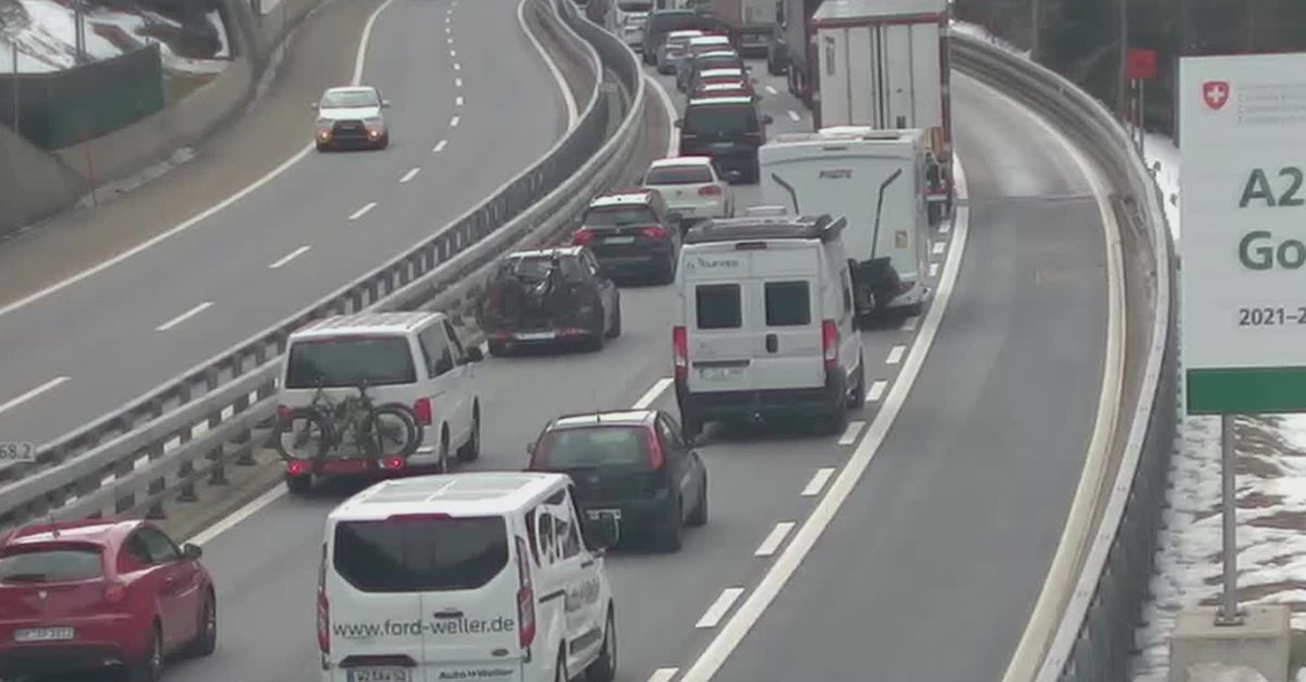 Gotthard Stau Luftaufnahme